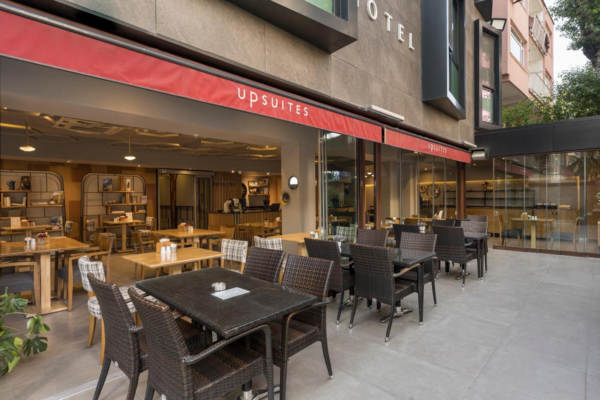 Upsuites Hotel